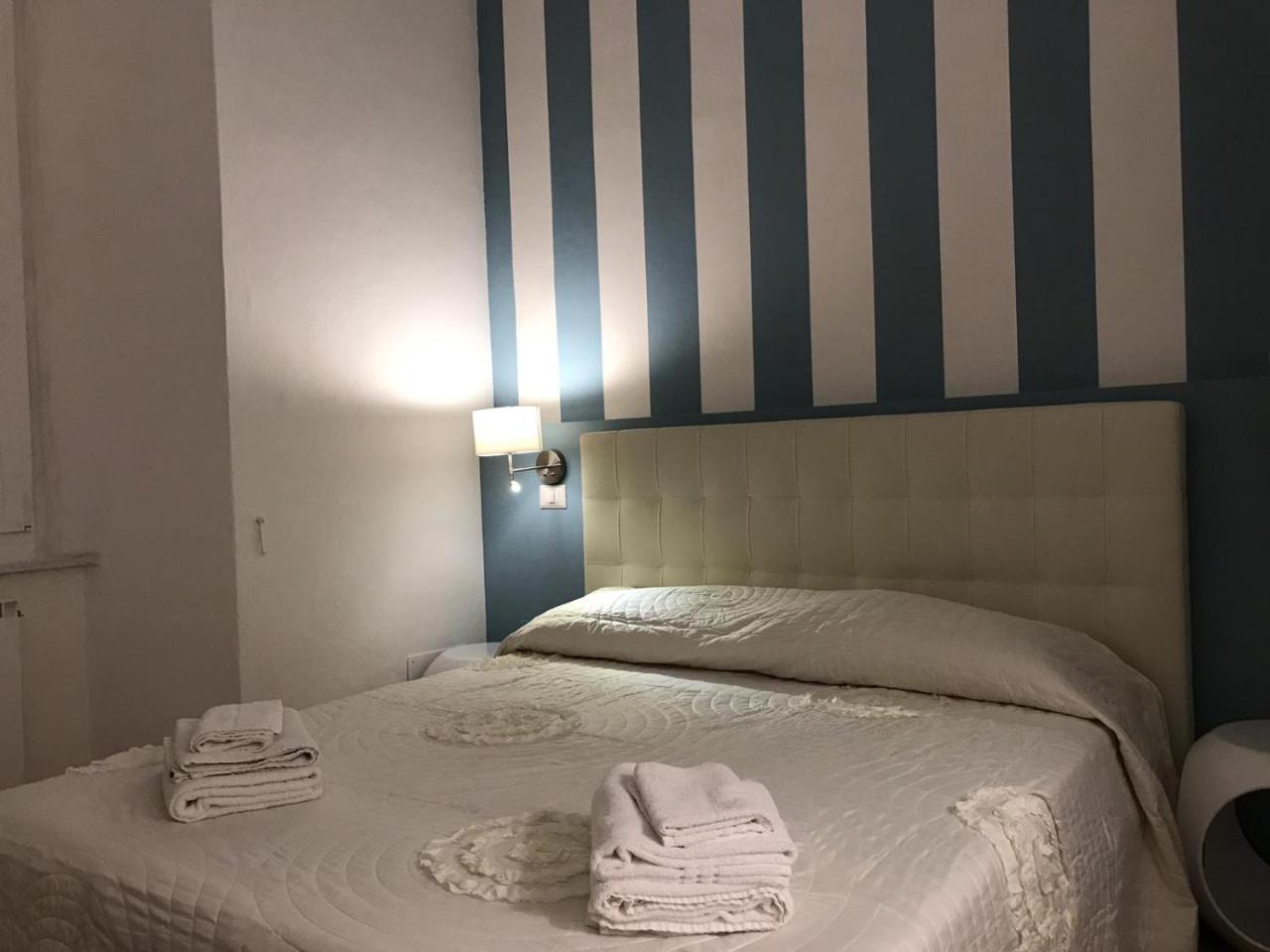 Sallustio Rooms - Rooms Only 锡耶纳 外观 照片