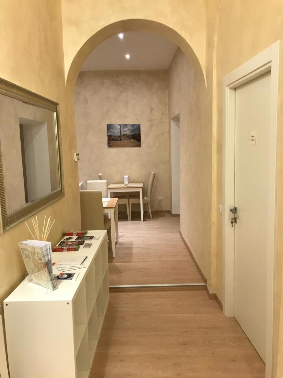 Sallustio Rooms - Rooms Only 锡耶纳 外观 照片